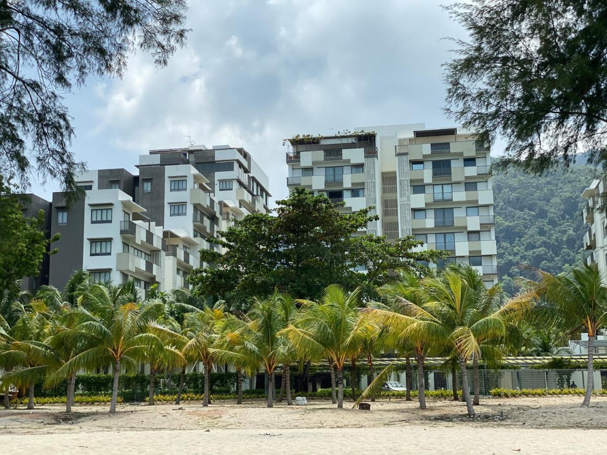 By The Sea @ Luxury Suites, Batu Feringgi Buitenkant foto